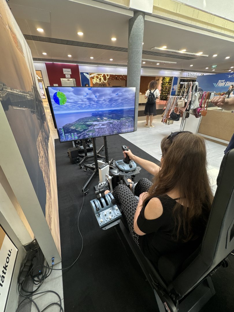 FLIGHT EVENT ROADSHOW