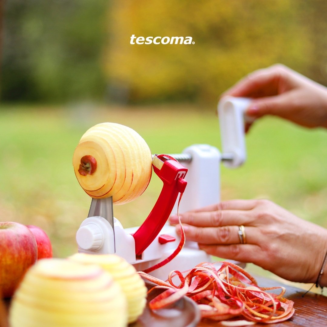 HANDY Apple Peeler and Slicer